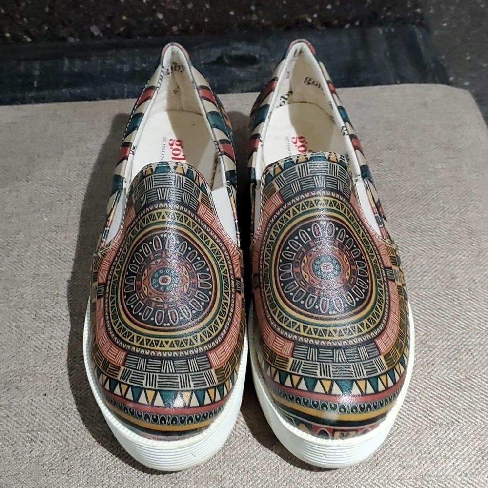 GOBY SLIP ON PLATFORM VEGAN CHUNKY SNEAKERS WITH AZTEC PRINT TRAINERS ART - Picture 2 of 14